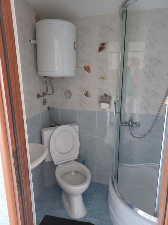 Apartmani Jakovljevic Murter Eksteriør billede